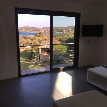 Zuria Holiday home